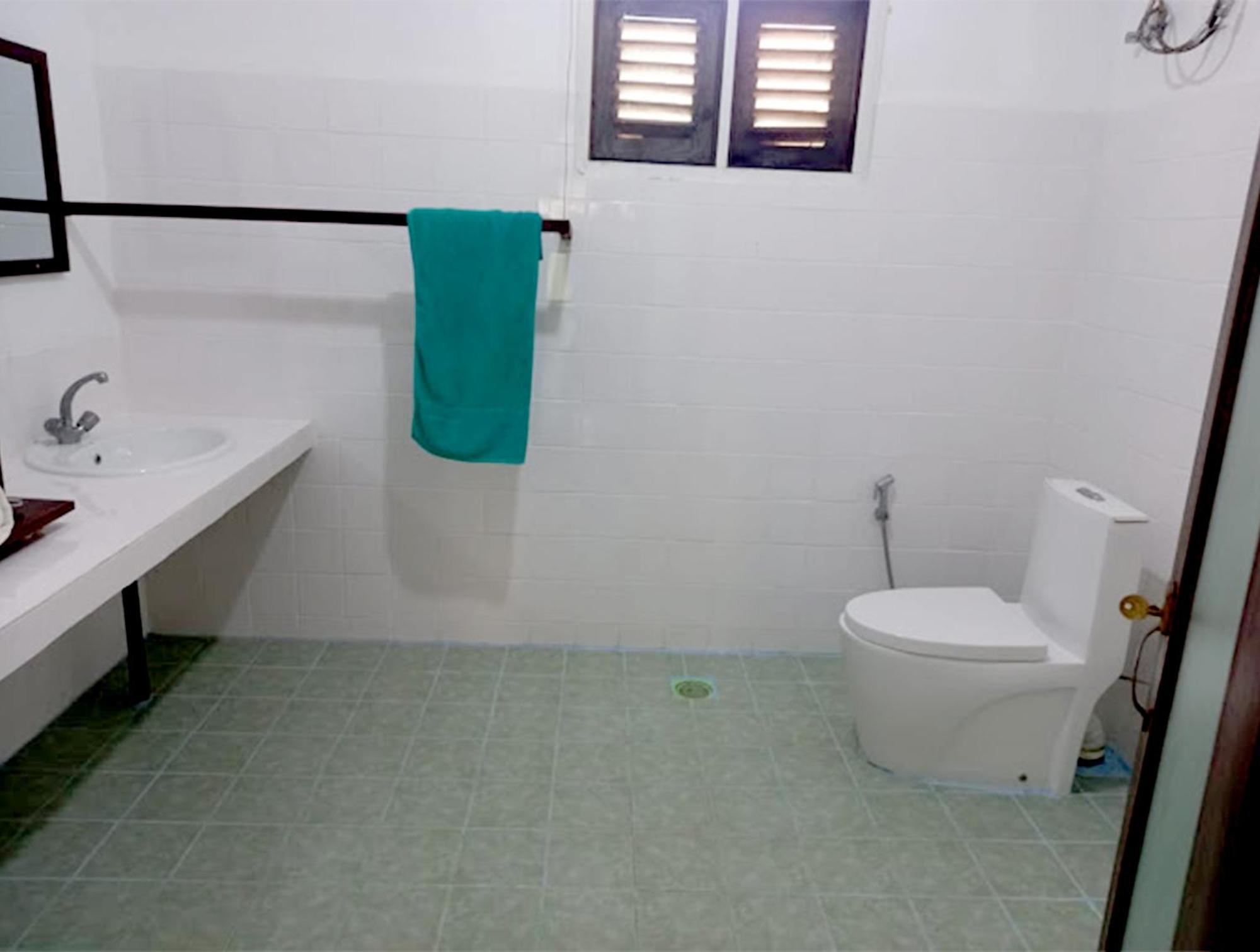 Bluewind Resort Tangalle Extérieur photo